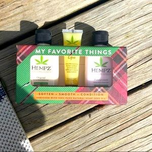 Hempz moisturizer and lipbalm